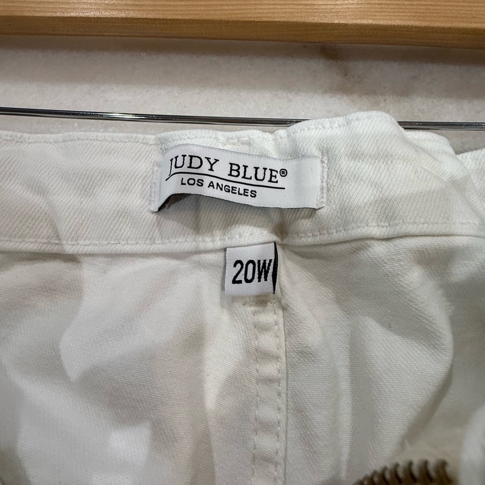 Judy Blue White Drawstring Jeans - Picture 6 of 9